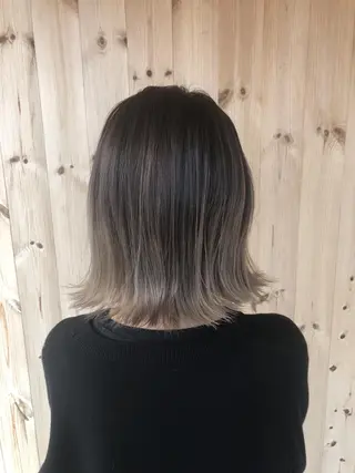 ショート カラー 房川 尚人のヘアスタイル