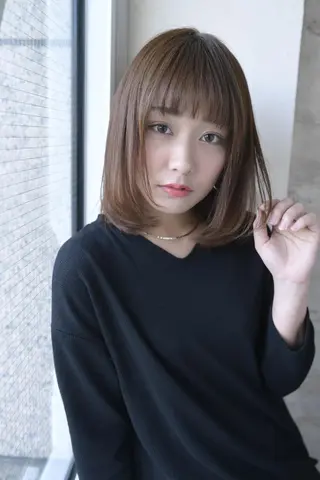 ミディアム KAMIGAMI所属・KAMIGAMI SAKAEのヘアスタイル