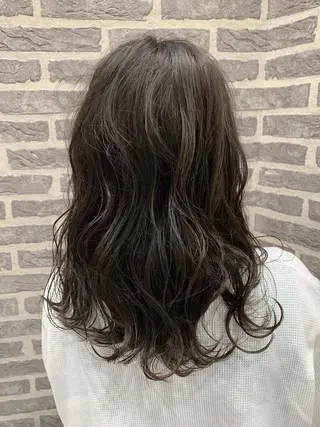 ミディアム Earth岩槻店 YAGIのヘアスタイル