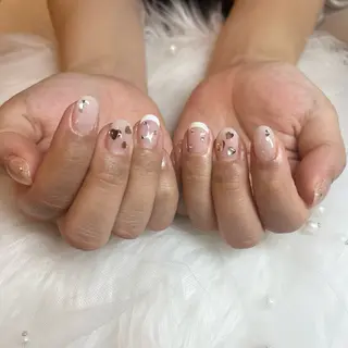 ネイル MORE-NAIL所属・Miki. MORE -NAILのネイルデザイン