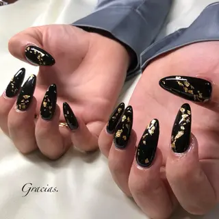 ネイル Gracias. rieのネイルデザイン