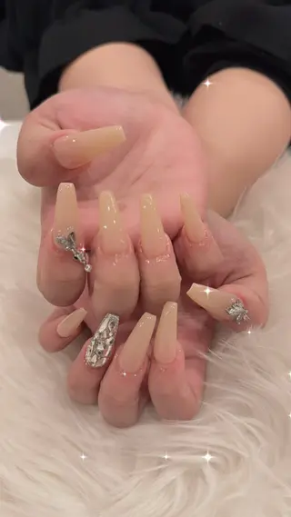 ネイル Tina ネイル（難波）のネイルデザイン