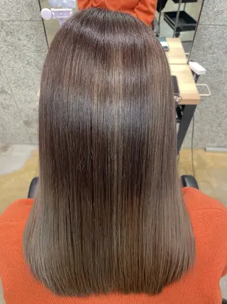 セミロング WE RULE 札幌店 【ウィールール 札幌店】所属・✨️大人ショート 髙橋朋花のヘアスタイル