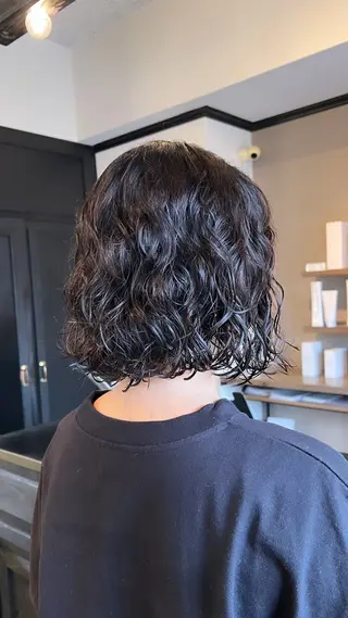 パーマ VISEO ／ Suzuのヘアスタイル