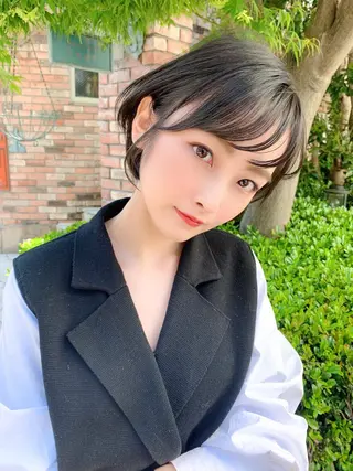 ショート カラー パーマ 大人かわいい💍🤍 ボブ/ショートボブのヘアスタイル