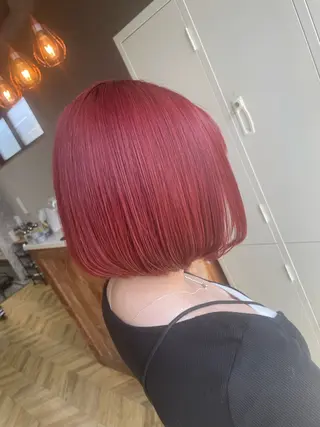 ミディアム 矢吹 百花のヘアスタイル