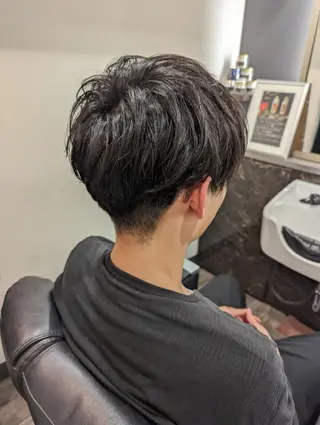 ショート メンズ LAVIE the BARBER所属・徒歩5分ビジネスマン カット👦🏻うしだのヘアスタイル