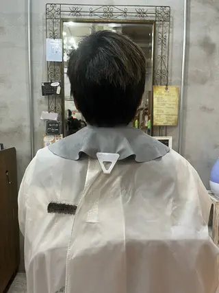 ミディアム 艶髪/ハイトーン/ ヘアセット/モエノのヘアスタイル