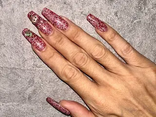 ネイル Lusso Nozomiのネイルデザイン