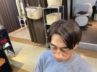 ミディアム カラー メンズ sora所属・廣瀬 瞳のヘアスタイル