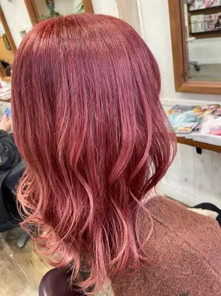 ミディアム カラー 塩崎 明菜のヘアスタイル