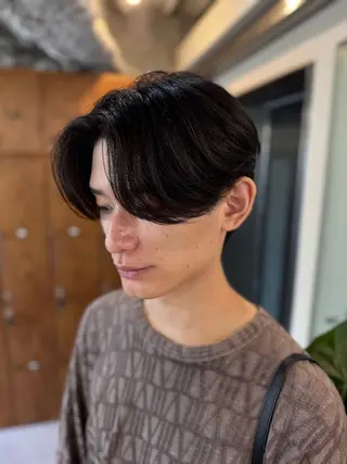 ショート メンズ メンズ職人/センター パート/富沢真斗のヘアスタイル