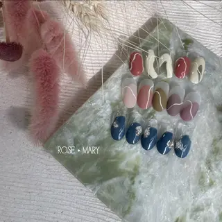 ネイル ROSE・ MARY 鈴木のネイルデザイン