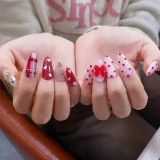 ネイル Hana 🎗のネイルデザイン
