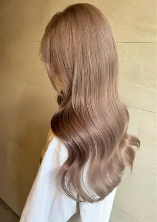 カラー 田中 莉香のヘアスタイル