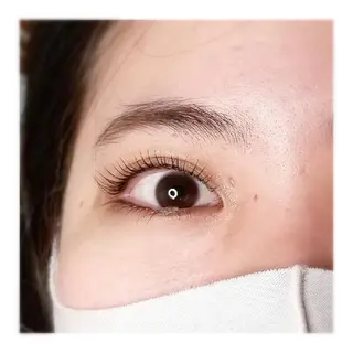 マツエク・マツパ U_la所属・U_la [ウーラ] 片岡の眉毛・アイブロウイメージ