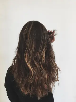 ロング カラー たなか ちあきのヘアスタイル