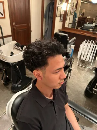メンズ BARBERSHOP DALIE所属・滝川 大喜のヘアスタイル