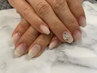 ネイル fbloom Prelliaのネイルデザイン