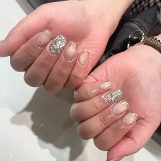 ネイル eyelash &nail SieG所属・SieG moeのネイルデザイン