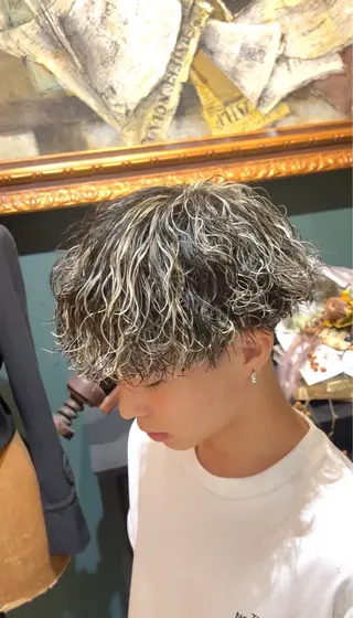 カラー パーマ メンズ メンズパーマ眉毛 特化アユム🔥のヘアスタイル