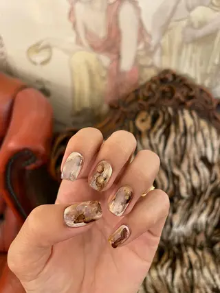 ショート ネイル . ネイルMARIA🌼のネイルデザイン