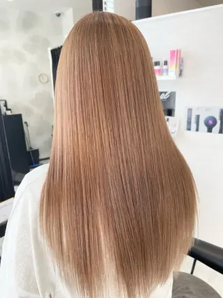 ロング PERFECTION【パーフェクション】所属・N ミジーのヘアスタイル