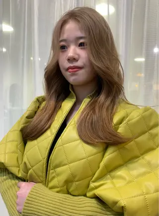 セミロング カラー Pia/KIRIA /福岡美容室のヘアスタイル