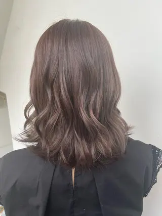 ミディアム カラー ハイトーンカラー 🦋yuri🦋のヘアスタイル
