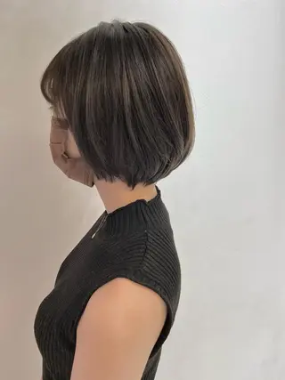 ショート カラー 🐺ウルフ/レイヤー 似合わせ‎🤍沙羅のヘアスタイル