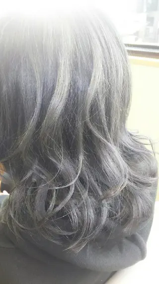 ミディアム カラー 脇田 雄大のヘアスタイル