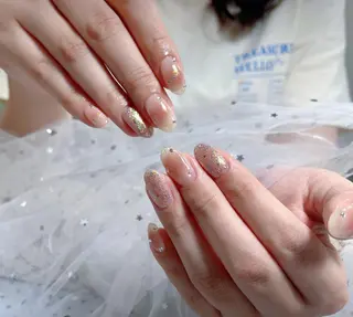 ネイル VIVIAN リサのネイルデザイン