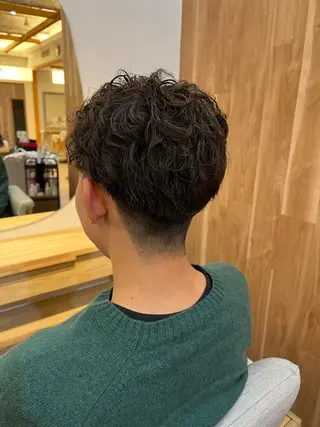 パーマ メンズ 海江田 しずかのヘアスタイル