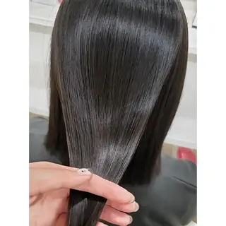 ミディアム ヘアアレンジ 髪質改善サロン🍃 AIRI のヘアスタイル