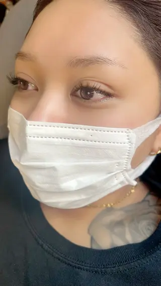 マツエク・マツパ Salon Door's所属・M Mamiiの眉毛・アイブロウイメージ