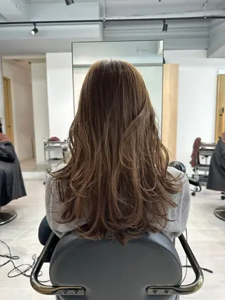 カラー 志村 奈々のヘアスタイル