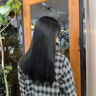 ロング カラー 吉田 葉音のヘアスタイル