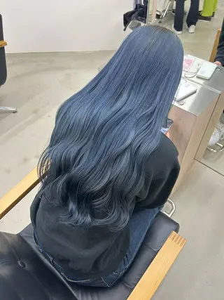 ロング カラー noa  🦋 ブリーチ/暖色のヘアスタイル