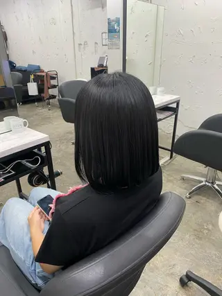 セミロング カラー 🍓URARA 🥀最強ハイトーン❤のヘアスタイル