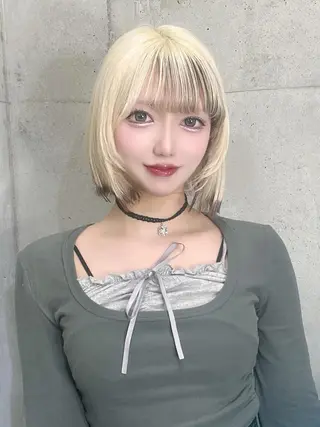 ロング カラー ホワイト&レイヤー カット職人長畠俊輔のヘアスタイル