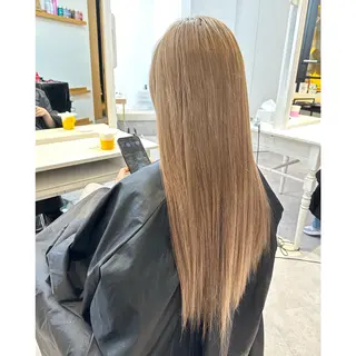 ロング 韓国ヘア×ハイトーン AYA💫のヘアスタイル