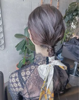 ロング カラー パーマ ヘアアレンジ メンズ キッズ ネイル マツエク・マツパ アイブロウ モリモト サナのヘアスタイル