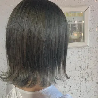 ミディアム stylist/ボブ ことの/韓国レイヤーのヘアスタイル