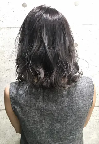 ミディアム カラー LITTY所属・レイヤー/髪質改善 /山永圭介のヘアスタイル