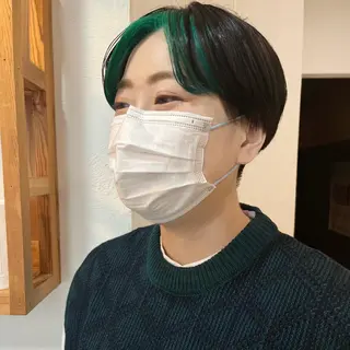 ショート カラー パーマ ヘアアレンジ メンズ pu+on. nailworks所属・fuyumi / ニュアンスネイルのネイルデザイン