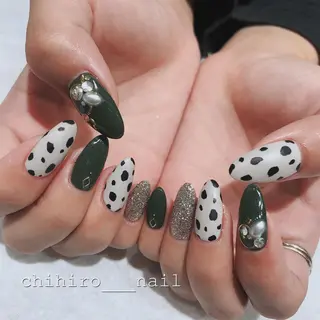 ネイル beauty salon ma'am所属・chihiro 小路ネイルのネイルデザイン