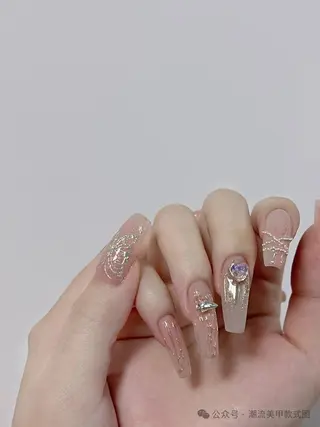ネイル ☁️Yun nail Rin☁️のネイルデザイン
