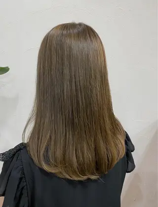 セミロング カラー 暗髪カラー🫐パーマ おくだりんかのヘアスタイル