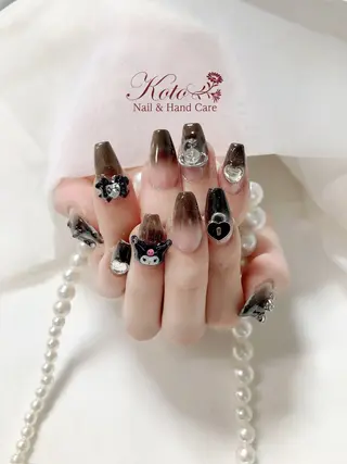 ネイル Risa ネイルサロンKOTOのネイルデザイン