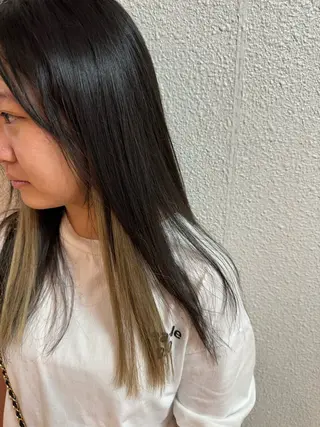ロング 箕畑 麗菜のヘアスタイル